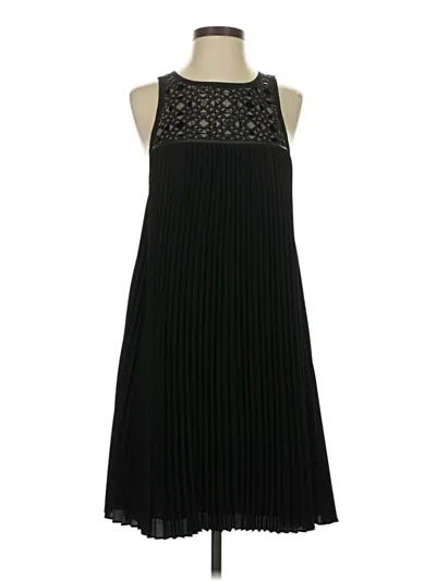 Pre-owned Trina Turk Casual Dress In Black