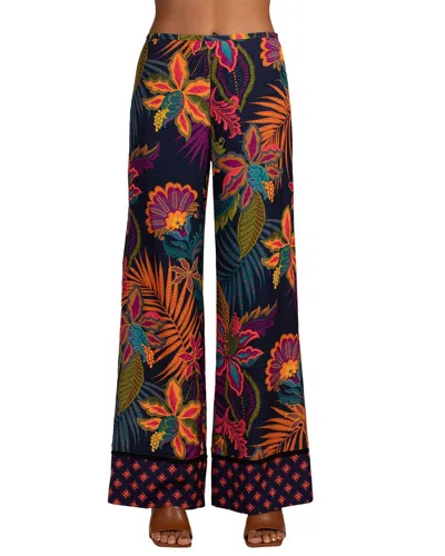 Trina Turk Long Weekend 3 Pant In Multi