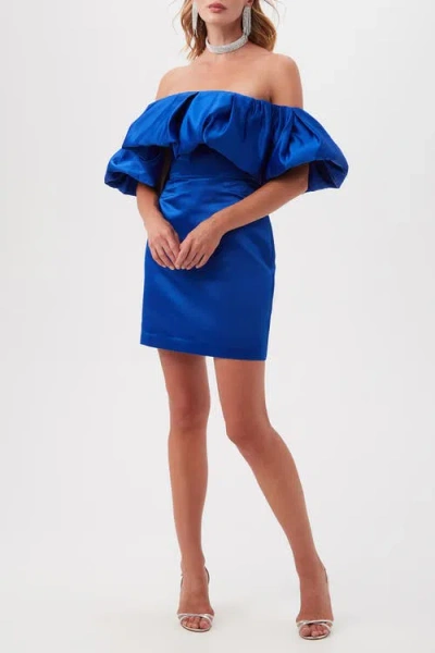 TRINA TURK TRINA TURK NIA OFF THE SHOULDER RUFFLE SATIN COCKTAIL DRESS