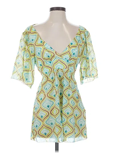 Pre-owned Trina Turk Short Sleeve Blouse In Green