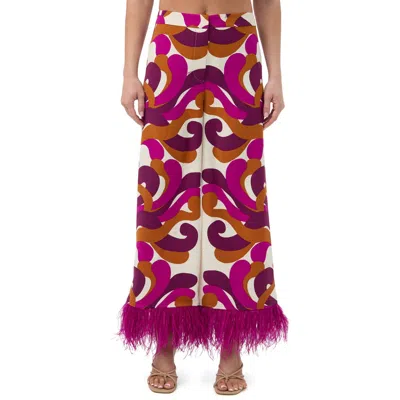 Trina Turk Short Weekend Printed Feather Trim Pant In Purple