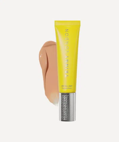 Trinny London Bff All Day 30ml Izzy
