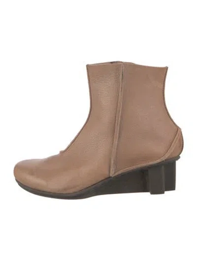 Pre-owned Trippen Leather Boots In Neutrals