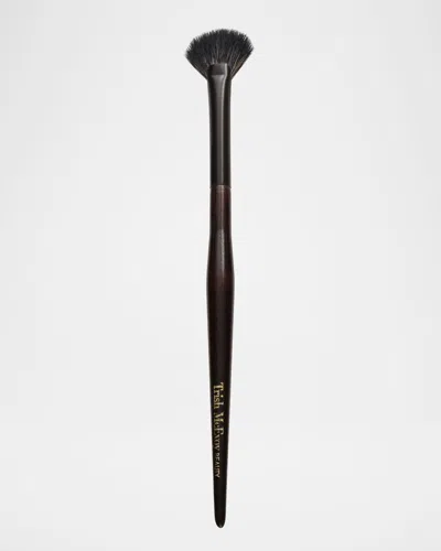 Trish Mcevoy Mini Fan Brush