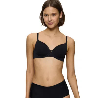 Triumph Body Make-up Essentials Wp In Black