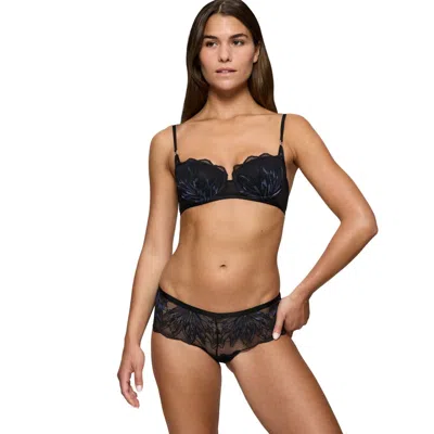 Triumph Crazy Stupid Love Whp In Black