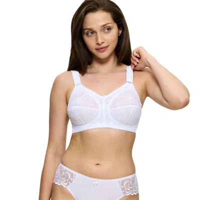 Triumph Doreen X In White