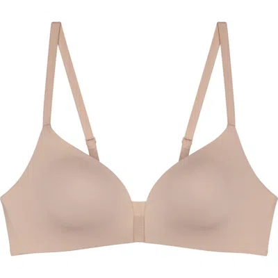 Triumph Flex Smart Wireless Padded Bra In Nude