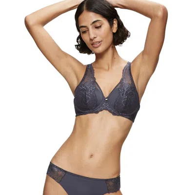 Triumph Wild Peony Florale Wp In Gray