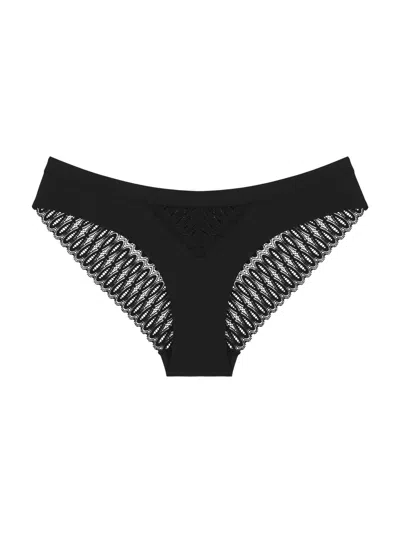 Triumph Womens Aura Spotloght Brazillian In Black
