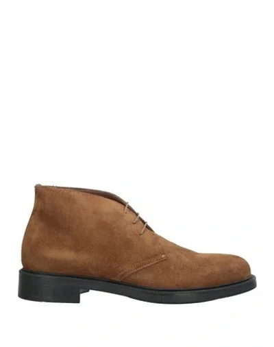 Triver Flight Man Ankle Boots Brown Size 8 Leather