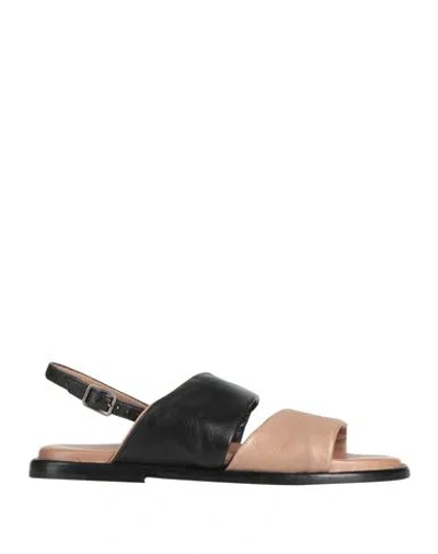 Triver Flight Woman Sandals Beige Size 8 Leather
