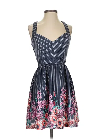 Pre-owned Trixxi Casual Dress In Blue