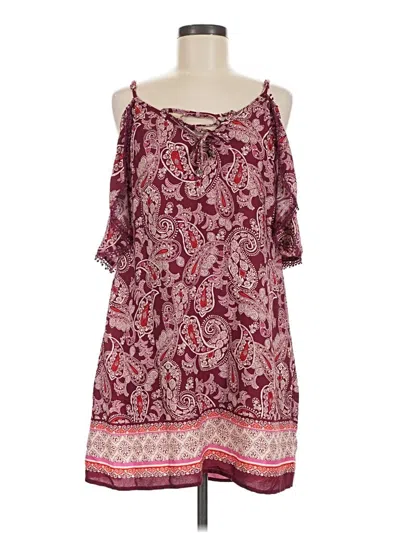 Pre-owned Trixxi Casual Dress In Burgundy