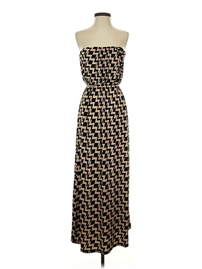 Pre-owned Trixxi Casual Dress In Gold