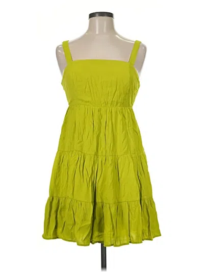 Pre-owned Trixxi Casual Dress In Green