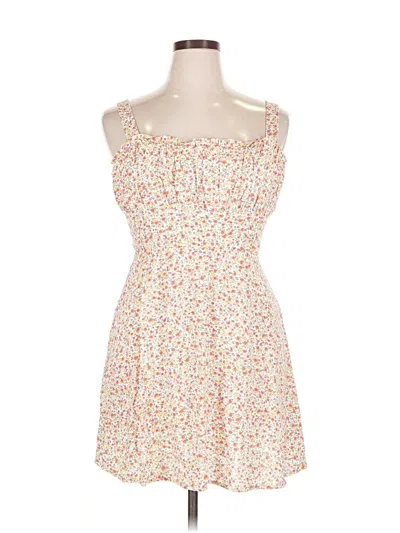 Pre-owned Trixxi Casual Dress In Ivory