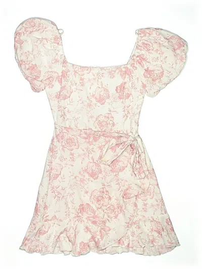 Pre-owned Trixxi Casual Dress In White