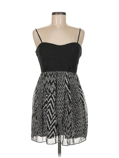 Pre-owned Trixxi Cocktail Dress In Black