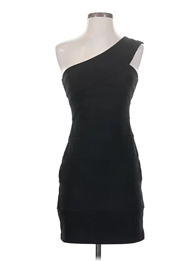 Pre-owned Trixxi Cocktail Dress In Black