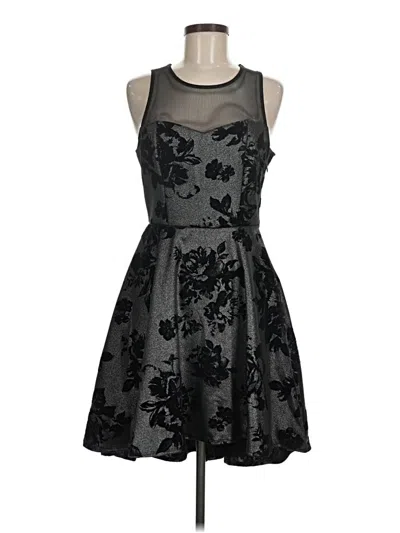 Pre-owned Trixxi Cocktail Dress In Black