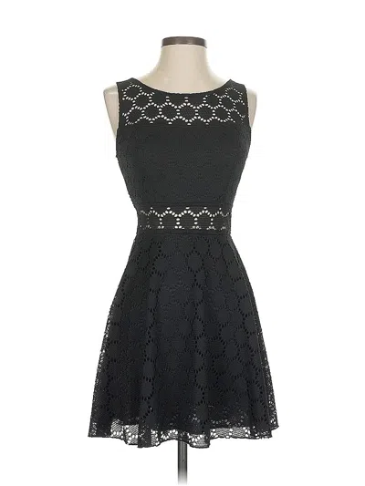 Pre-owned Trixxi Cocktail Dress In Black
