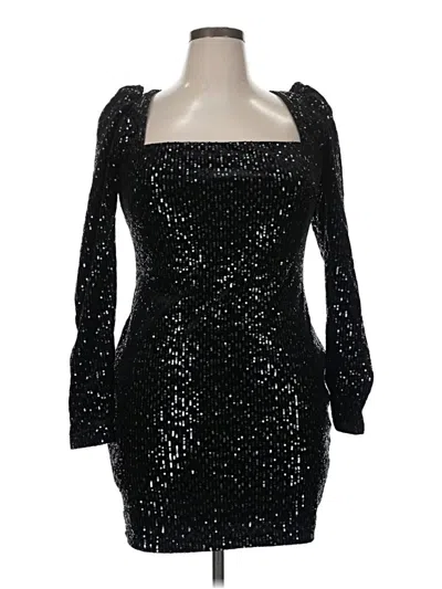 Trixxi Cocktail Dress In Black