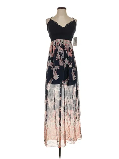 Trixxi Cocktail Dress In Black