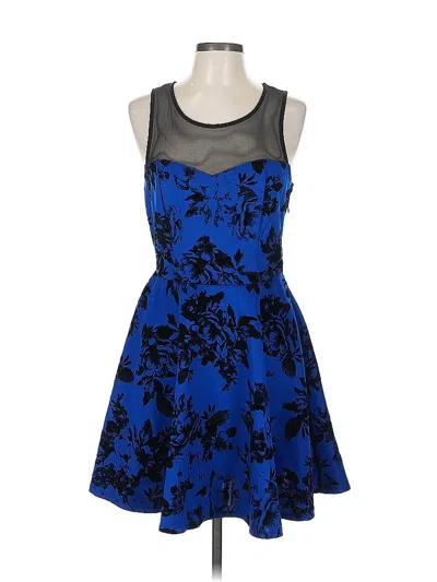 Pre-owned Trixxi Cocktail Dress In Blue