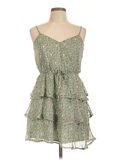 Pre-owned Trixxi Cocktail Dress In Green