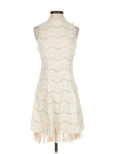 Pre-owned Trixxi Cocktail Dress In Ivory