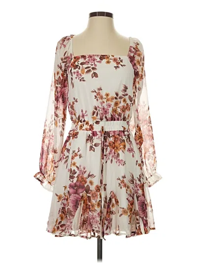 Pre-owned Trixxi Cocktail Dress In Ivory