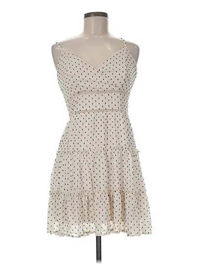 Pre-owned Trixxi Cocktail Dress In Ivory