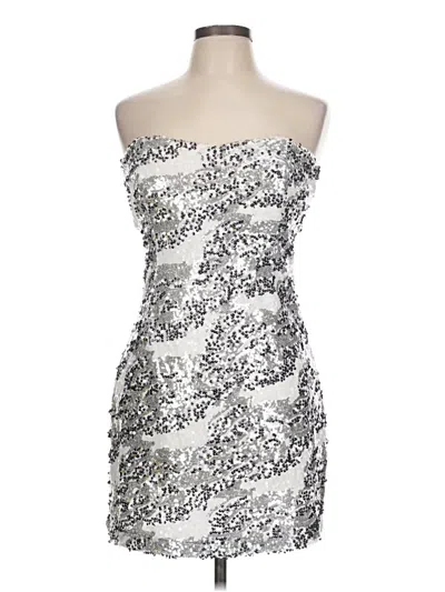 Pre-owned Trixxi Cocktail Dress In Silver