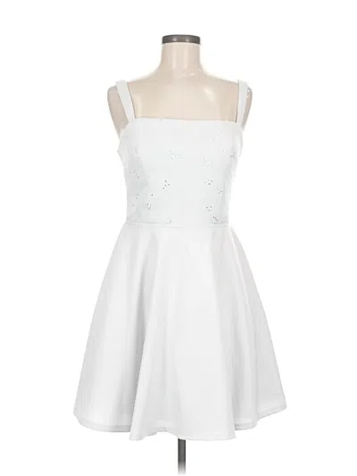 Pre-owned Trixxi Cocktail Dress In White