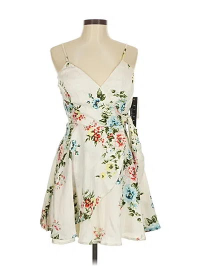 Trixxi Cocktail Dress In White