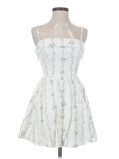 Pre-owned Trixxi Cocktail Dress In White