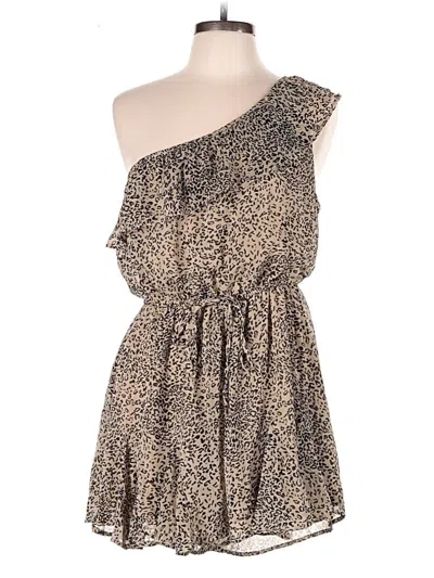 Pre-owned Trixxi Romper In Tan