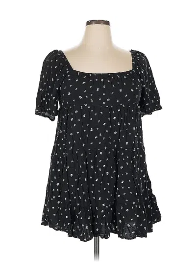 Pre-owned Trixxi Short Sleeve Top Black Stars Pattern Square Neckline Tops