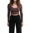 Trois Betty Top In Chocolate In Brown