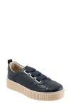 Trotters Bliss Platform Sneaker In Blue