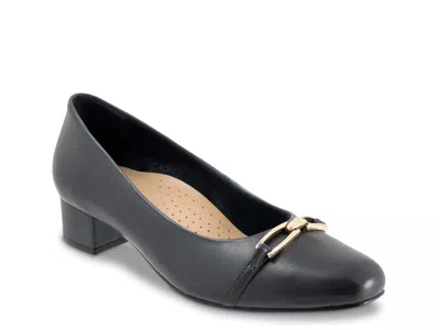 Trotters Dakota Pump In Black