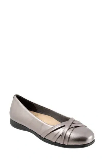 TROTTERS TROTTERS DAPHNE FLAT