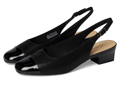 Trotters Dea In Black