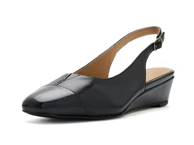 Trotters Dea Wedge High Heels Black: 7 N (aa)