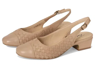 Trotters Dea Woven In Brown
