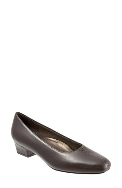 Trotters 'doris' Pump In Brown Leather