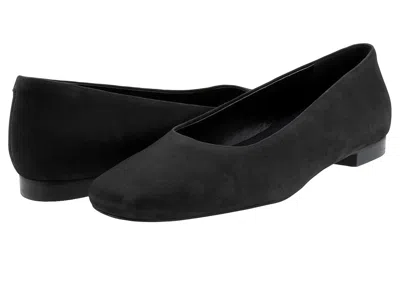 Trotters Honor In Black