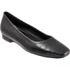 Trotters Honor Flat In Black