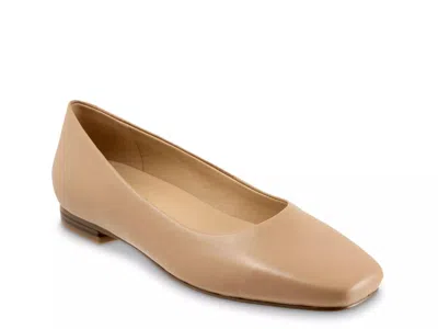 TROTTERS TROTTERS HONOR FLAT
